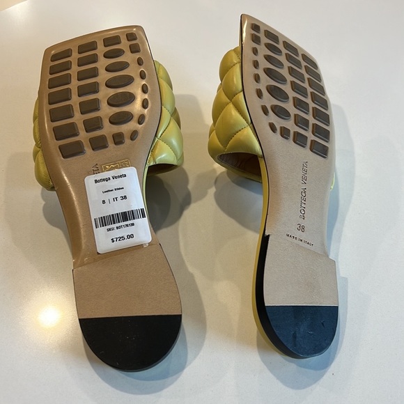 Bottega  veneta slides new( no box) - Picture 9 of 12
